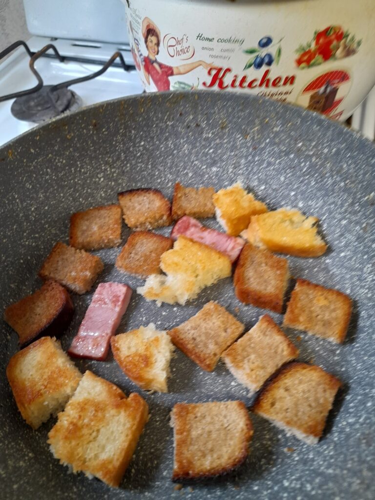 Гренки с яйцом