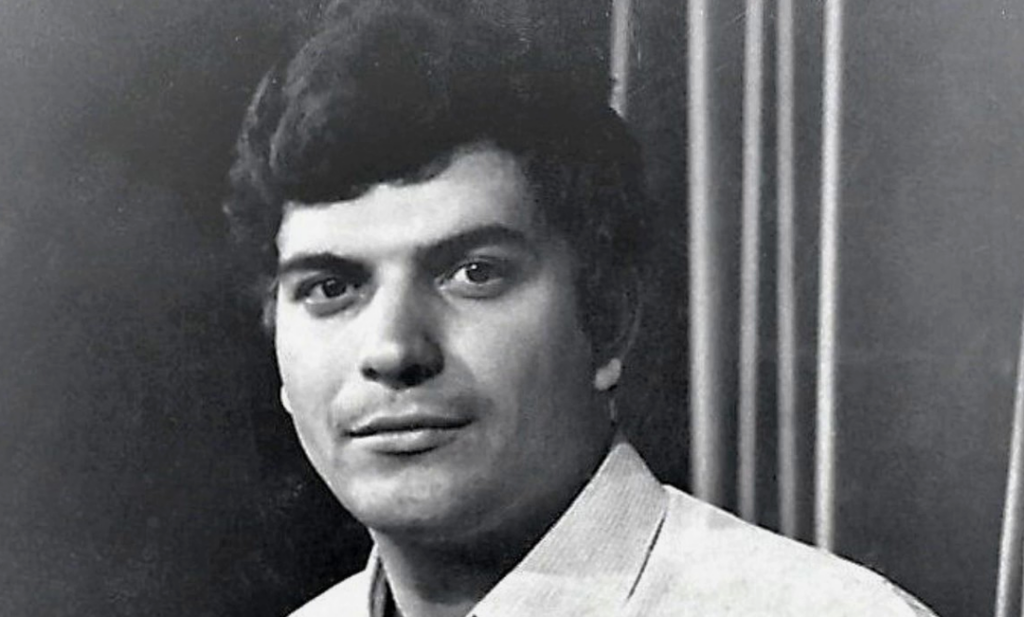 Певец Анатолий Королев