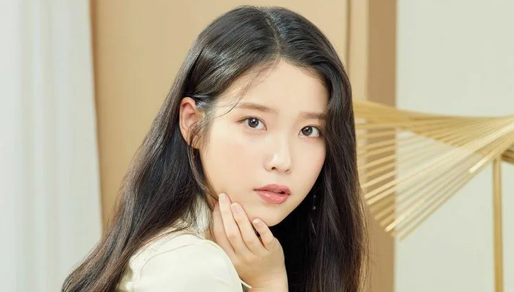 АйЮ /Ли Джи Ын / Lee Ji-Eun /IU